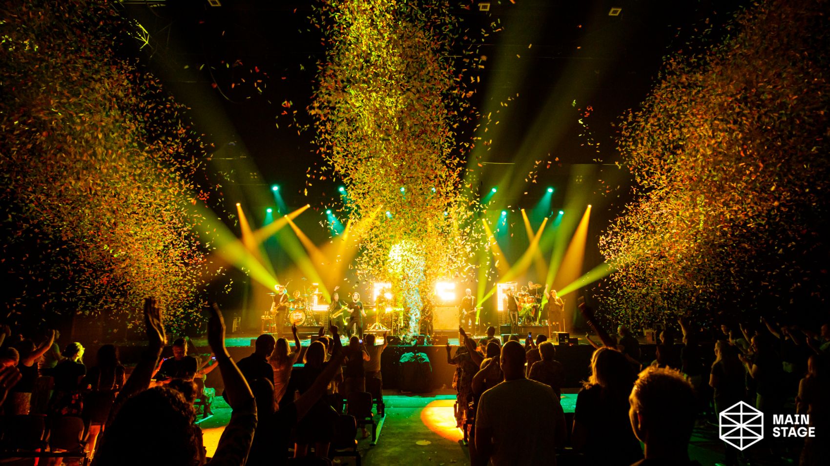 1595241560SPARK_20200718_2154_MAINSTAGE_0053